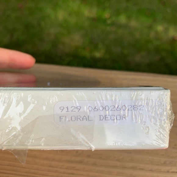 New in box- set of 6 English Life square coasters. Floral design. - Picture 4 of 5